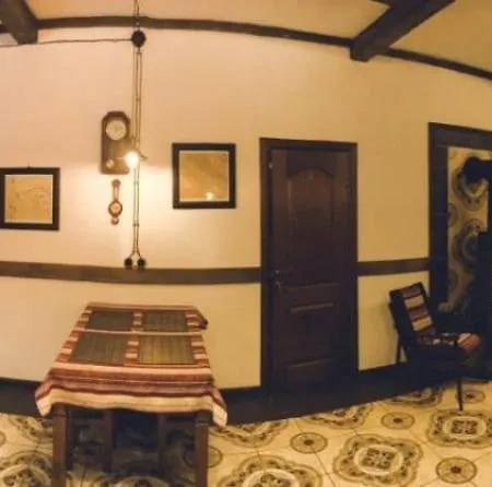 Guest house Maghura Gostinnii Dvir Tatariv