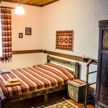 Maghura Gostinnii Dvir Guest house