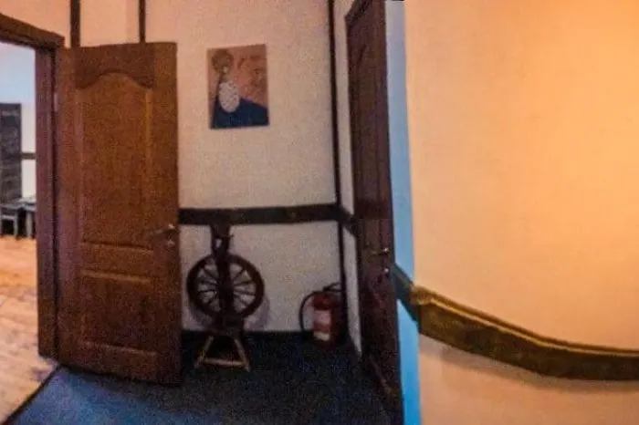 Maghura Gostinnii Dvir Konukevi