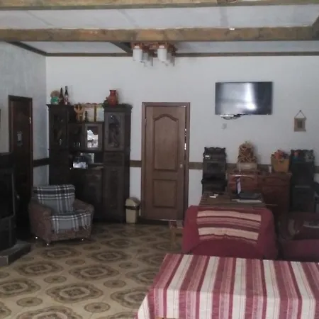 Maghura Gostinnii Dvir Tatariw