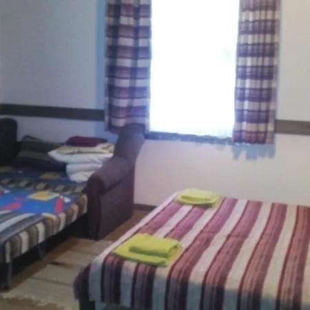 Maghura Gostinnii Dvir Gasthof Tatariw
